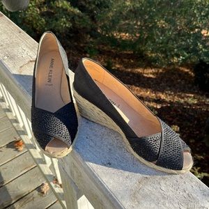 Anne Klein iFLEX Ezzie Womens Rhinestone Peep Toe Wedge Sandals